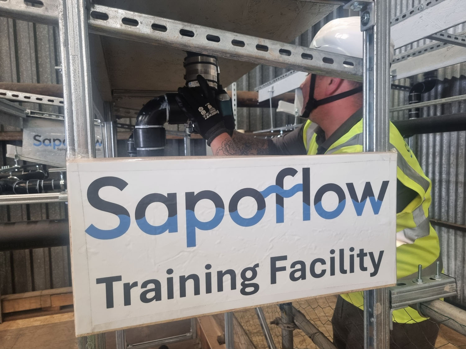 Service additional image